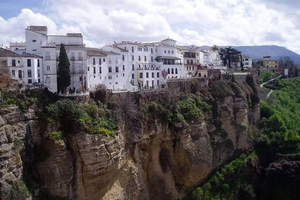 Flat In Front Of Alameda Del Tajo Apartment Ronda Exterior foto